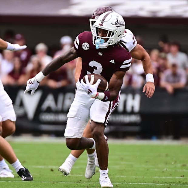 Mississippi State Bulldogs wide receiver Kevin Coleman runs the ball against the Eastern Kentucky Colonels.