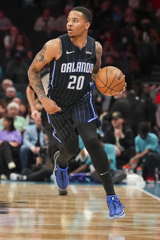 Former 1st Overall Pick Is Still A Free Agent On Verge Of NBA Season