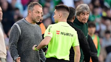 Hansi Flick a été expulsé lors de la rencontre face au Betis Séville. 