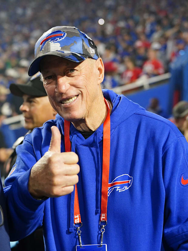 Jim Kelly