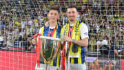Na estreia como profissional, já foi campeão da Copa da Turquia pelo Fenerbahçe