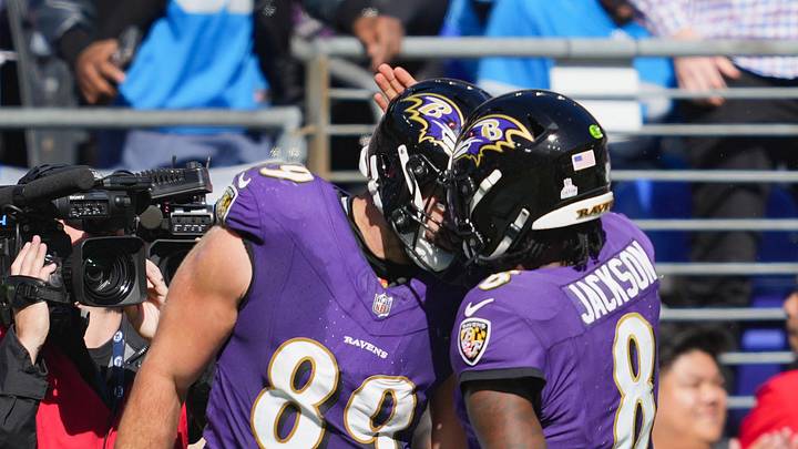 Lamar Jackson của Baltimore Ravens đáp trả lời chỉ trích của Mark Andrews