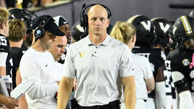 Vanderbilt Commodores head coach Clark Lea