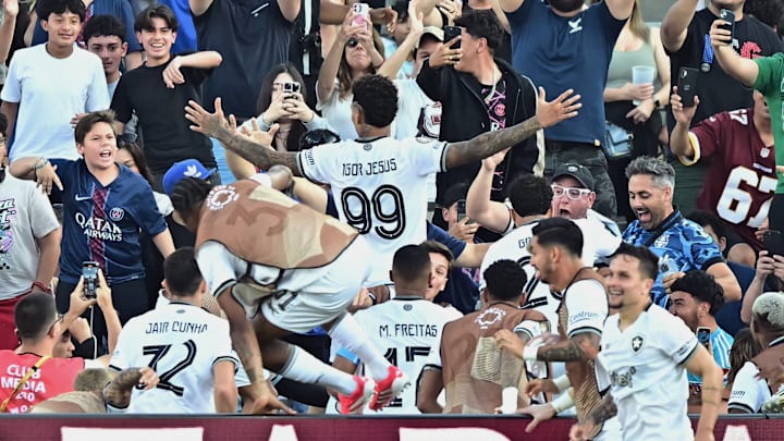 Botafogo resgatou novamente orgulho de sua torcida alvinegra Botafogo resgatou novamente orgulho de sua torcida alvinegra