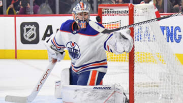 Edmonton Oilers goaltender Jack Campbell (36)