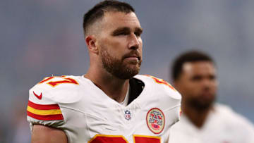 Kansas City Chiefs tight end Travis Kelce (87) looks dejected after an NFL game against the Los Angeles Chargers at Corinthians Arena.