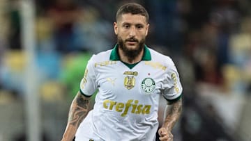 Ze Rafael está suspenso pelo STJD e segue fora no Palmeiras