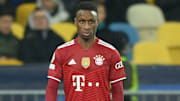 Bouna Sarr fällt ein halbes Jahr aus