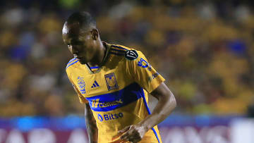 Luis Quiñones podría continuar con Tigres UANL 