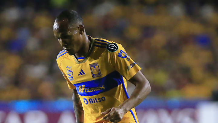 Luis Quiñones podría continuar con Tigres UANL Luis Quiñones podría continuar con Tigres UANL