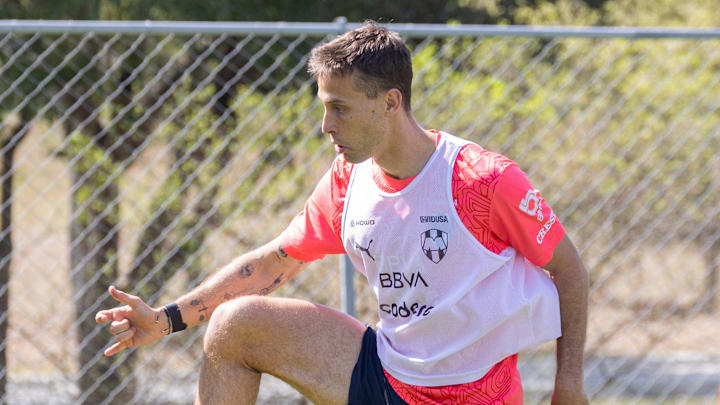 Sergio Canales, mediocampista español de Rayados de Monterrey, dentro del XI ideal de extranjeros del Clausura 2025. Sergio Canales, mediocampista español de Rayados de Monterrey, dentro del XI ideal de extranjeros del Clausura 2025.