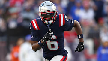 Los Angeles Rams v New England Patriots