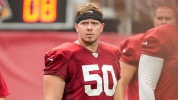 Free-agent offensive lineman Pat Elflein