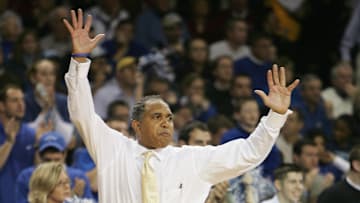 Indiana Hoosiers v Kentucky Wildcats