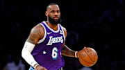 LeBron James cree que los Lakers pueden reforzarse siempre y cuando sea para mejorar