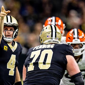 Carr had a message for the Browns after trying to draw them offsides.