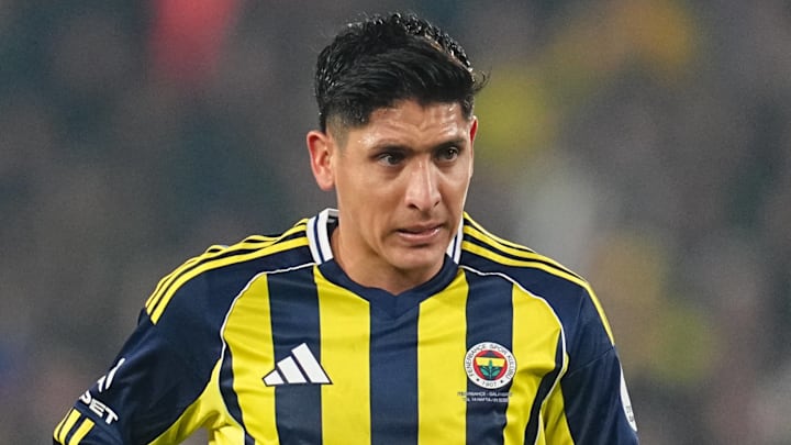 Edson Álvarez has endured a difficult start of the year. 