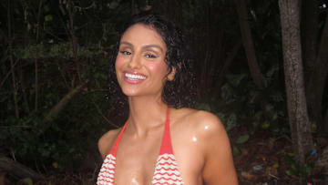 Nazanin Mandi in Jamaica 