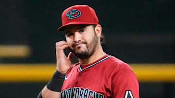 Arizona Diamondbacks third baseman Eugenio Suarez reacts after making a throwing error that allowed Atlanta Braves Matt Olson to score in the sixth inning at Chase Field in Phoenix, on Apr. 25, 2025.
