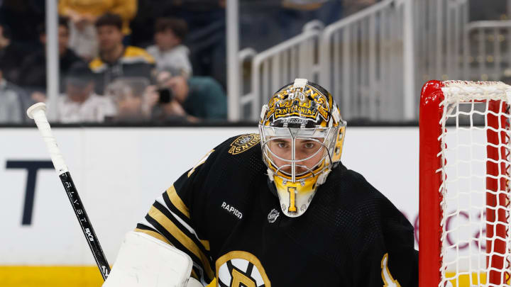 The Toronto Maple Leafs must offer sheet Jeremy Swayman now that he and the Bruins have decided to avoid filing for arbitration