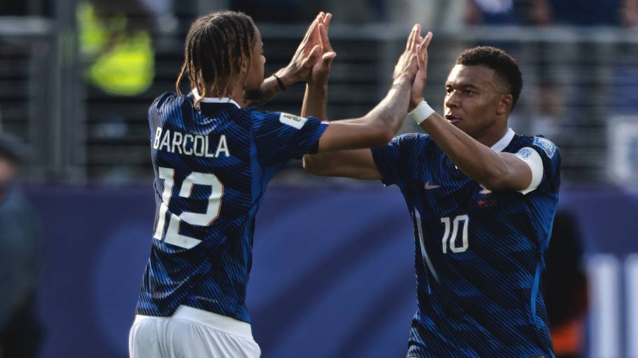 Bradley Barcola and Kylian Mbappé