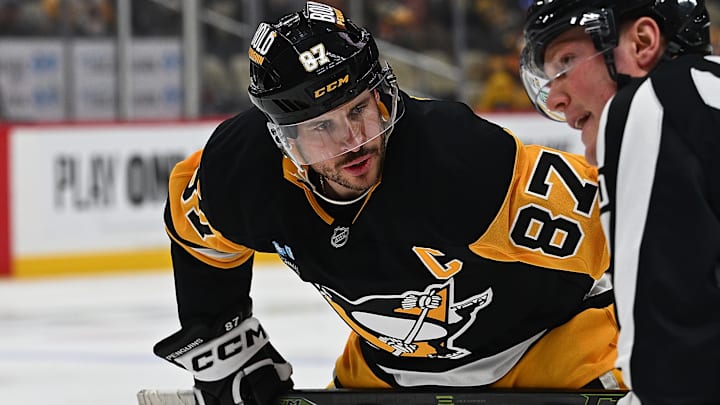 Boston Bruins v Pittsburgh Penguins