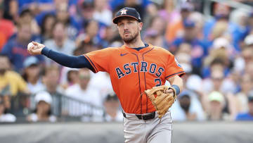 Bregman podría salir de Houston para uniformarse con los Yankees