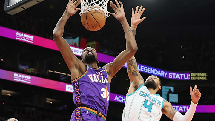 Charlotte Hornets v Phoenix Suns