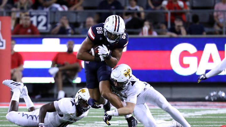 Sep 2, 2023; Tucson, Arizona, USA; Arizona Wildcats tight end Keyan Burnett (88) runs the ball against the Northern Arizona Lumberjacks during the first half at Arizona Stadium. Mandatory Credit: Zac BonDurant-Imagn Images