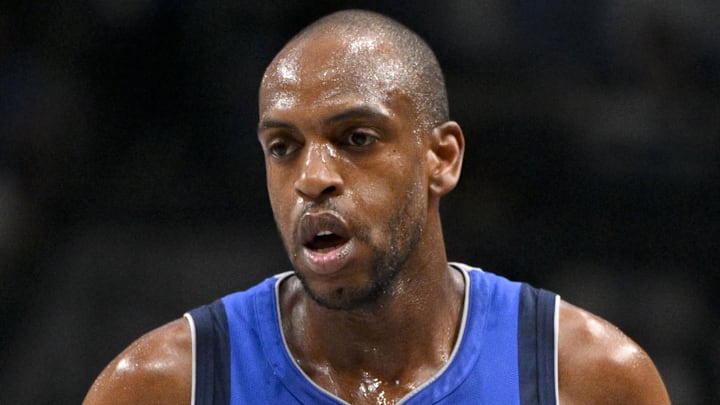 Dallas Mavericks, Khris Middleton