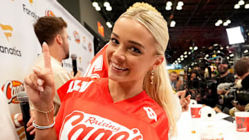 Livvy Dunne at Fanatics Fest NYC 2025