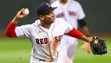 Rafael Devers podría regresar al campo si se va a los Dodgers