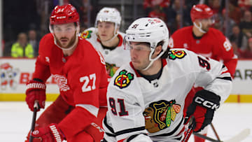 Chicago Blackhawks v Detroit Red Wings