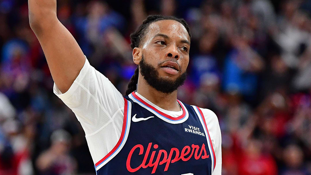 Mar 11, 2026; Inglewood, California, USA; Los Angeles Clippers guard Darius Garland (10) reacts after scoring three point basket against the Minnesota Timberwolves during the second half at Intuit Dome. Mandatory Credit: Gary A. Vasquez-Imagn Images Mar 11, 2026; Inglewood, California, USA; Los Angeles Clippers guard Darius Garland (10) reacts after scoring three point basket against the Minnesota Timberwolves during the second half at Intuit Dome. Mandatory Credit: Gary A. Vasquez-Imagn Images