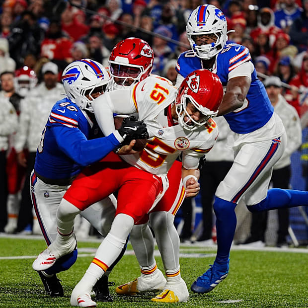 Von Miller and Greg Rousseau sack