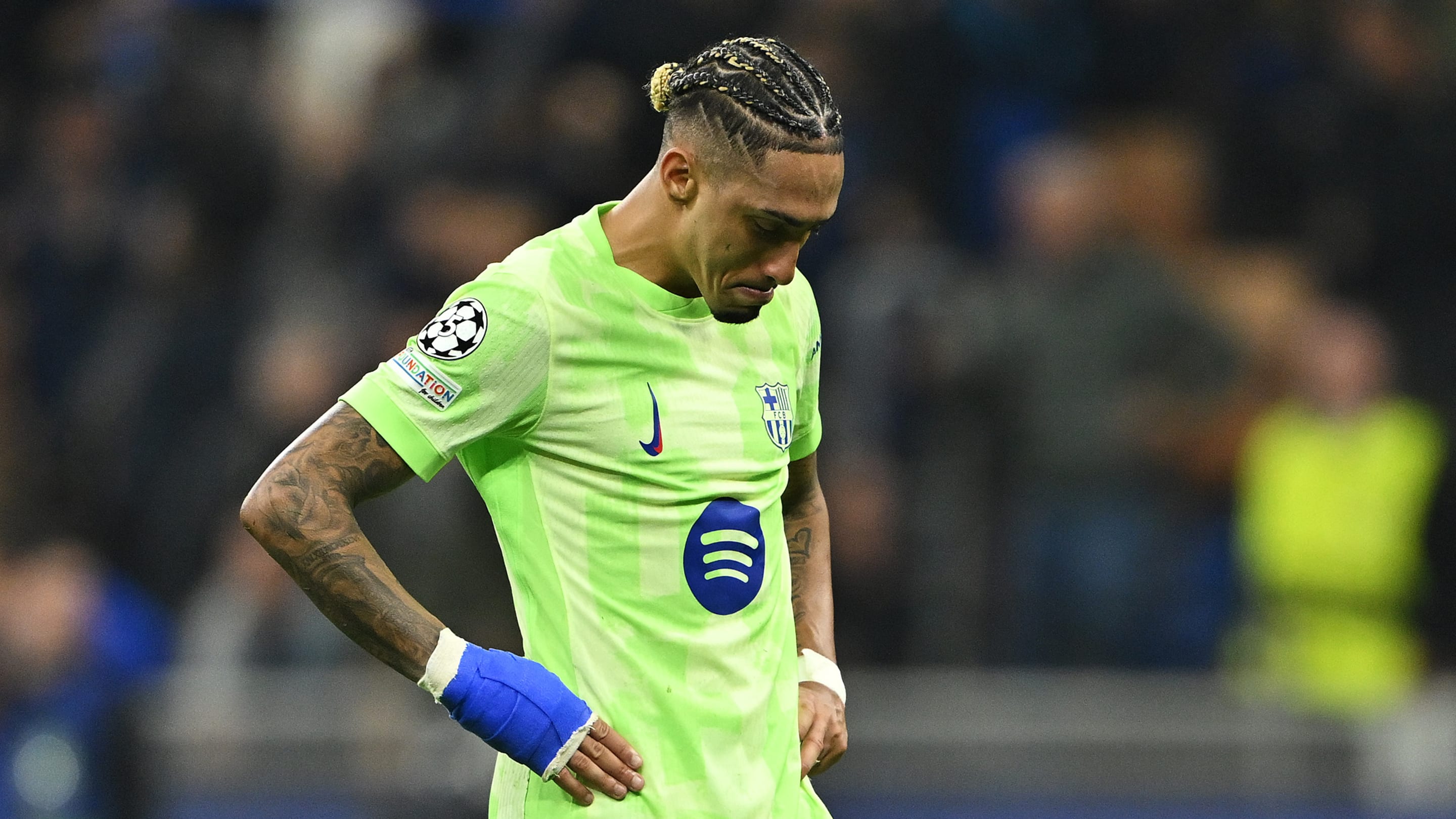 FC Barcelone : Les supporters du Real Madrid déploient une banderole pour remercier l'Inter Milan
