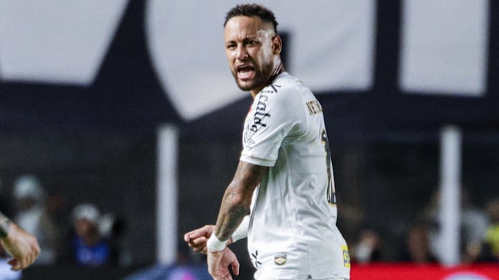 Neymar tem presença provável na partida contra o Recoleta