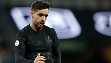 Igor Coronado convive com problemas físicos no Corinthians