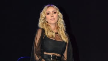 Shanik Aspe es una conductora de TV Azteca