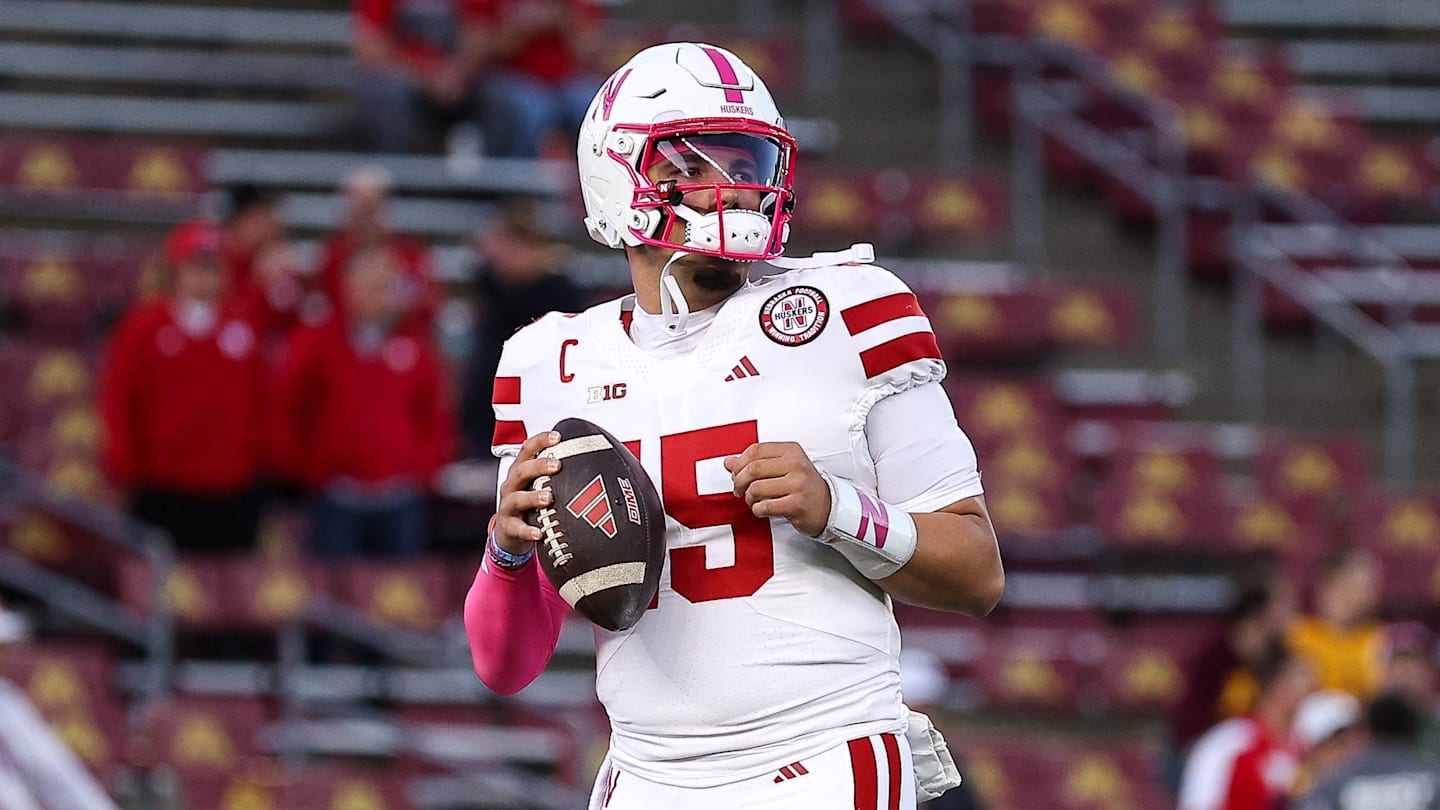 PFF Grades and Snap Counts from Nebraska’s 24-6 Loss Against Minnesota : Offense