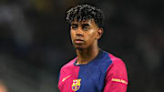 Lamine Yamal está próximo de renovar com o Barcelona