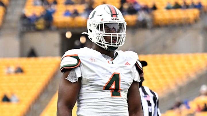 Miami Hurricanes v Pittsburgh Panthers