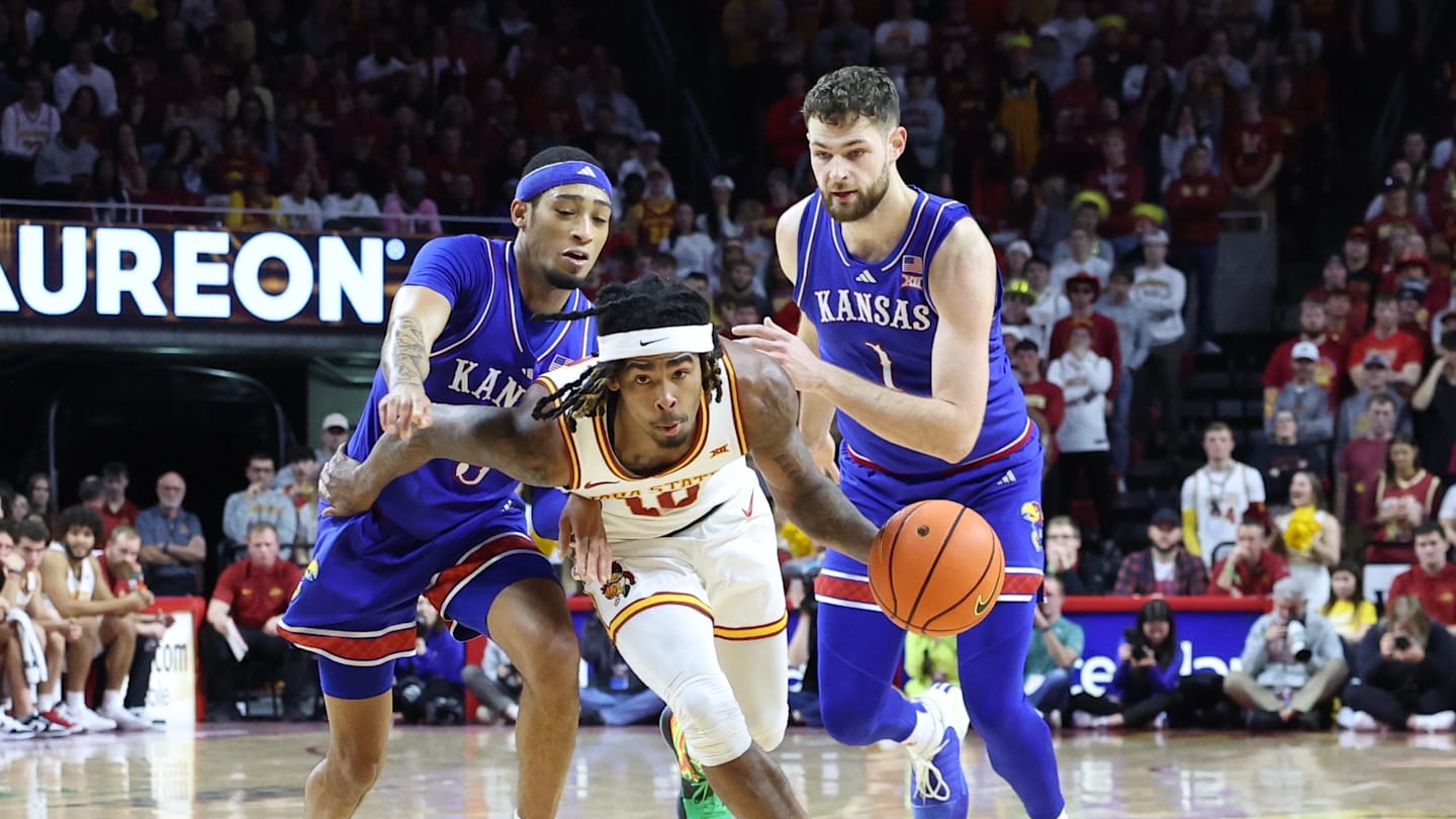 No. 9 Kansas Basketball Suffers Ugly 17-Point Loss to No. 2 Iowa State