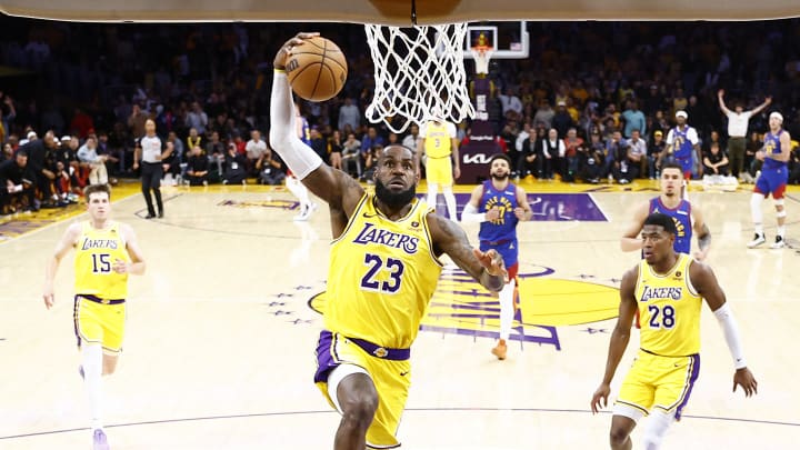 Los Suns quieren convencer a LeBron James para que deje a los Lakers