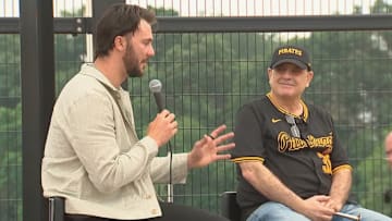 Paul Skenes speaks to young collectors at Topps Rip event