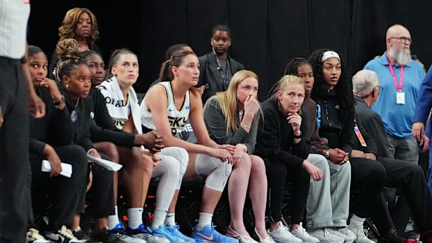 Angel Reese & the Chicago Sky are watching the WNBA Playoffs from home as they failed to qualify for the second year in a row