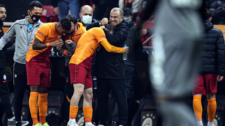 Fatih Terim'in gol sevinci Fatih Terim'in gol sevinci