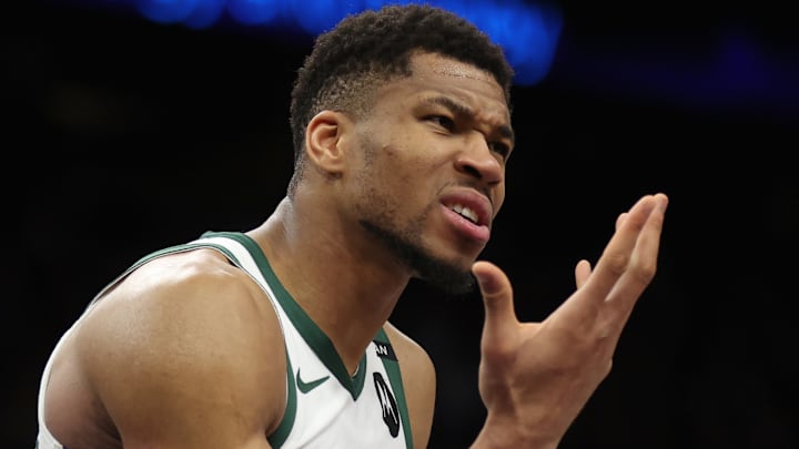 Milwaukee Bucks v Phoenix Suns