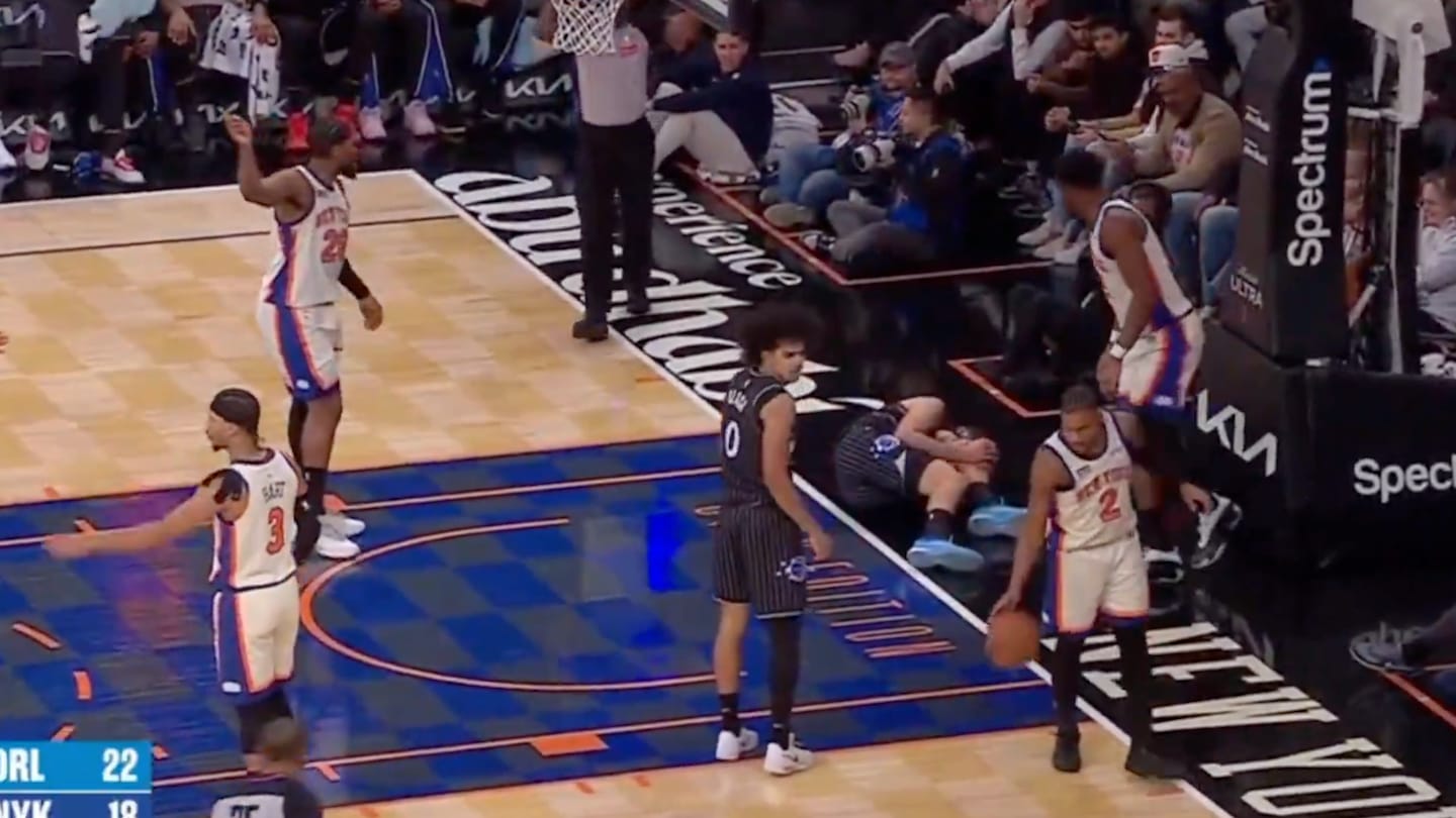 Magic Star Franz Wagner Suffers Leg Injury After Taking Nasty Spill vs. Knicks