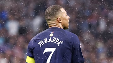 During Ligue 1's 27th matchday, PSG won 'Le Classique' (0-2) at Marseille. A celebration for all Parisians, except Kylian Mbappe.